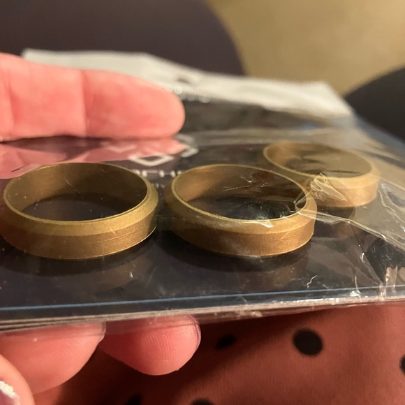 Knot theory breatheable silicone ring - bronze - Picture 2 of 3